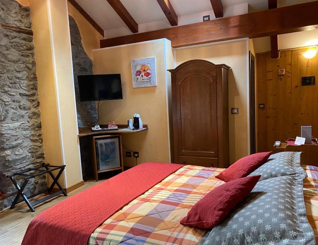 Bed and Breakfast Lo Barba à Antey-Saint-André Extérieur photo