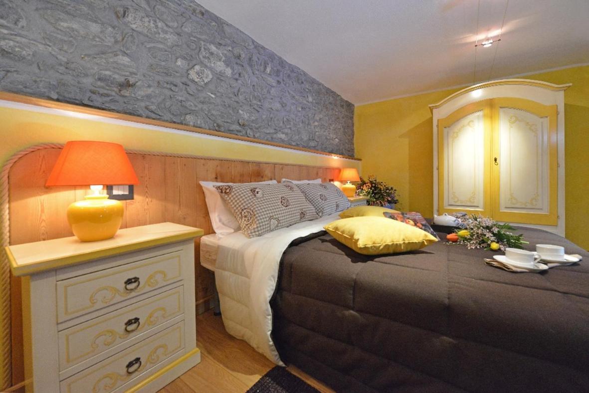 Bed and Breakfast Lo Barba à Antey-Saint-André Extérieur photo