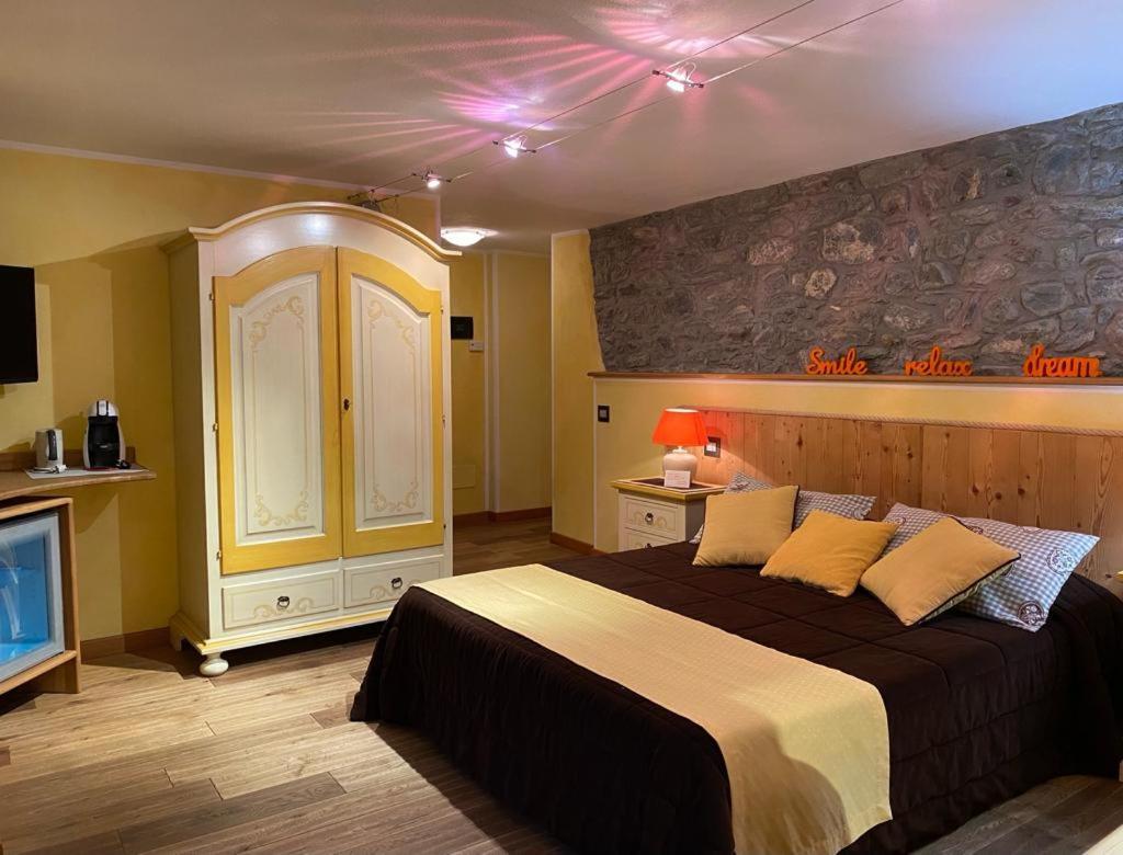 Bed and Breakfast Lo Barba à Antey-Saint-André Extérieur photo